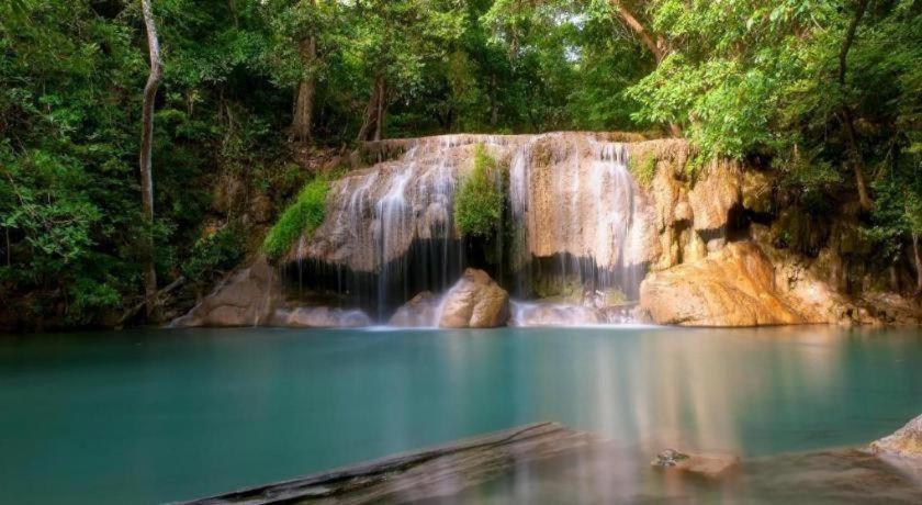 Hotel Treeyapat Place Kanchanaburi Zewnętrze zdjęcie