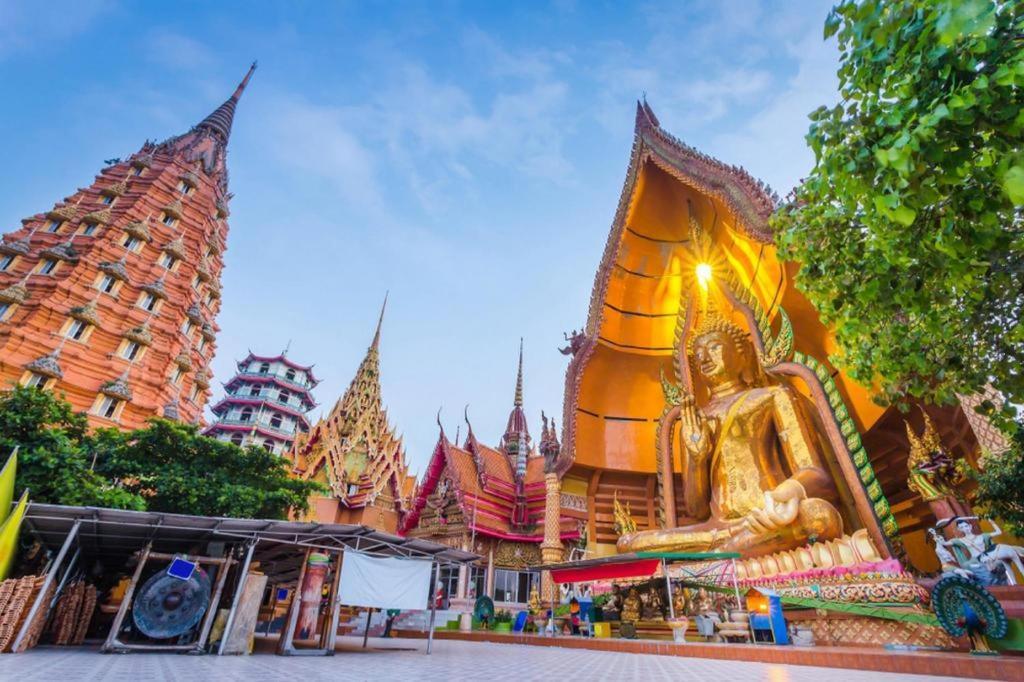 Hotel Treeyapat Place Kanchanaburi Zewnętrze zdjęcie